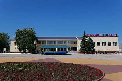 В райцентре Саратовской области ремонтируют Дом культуры и школу искусств 