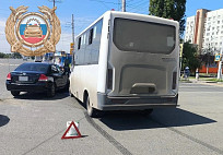 Две пассажирки маршрутки пострадали в ДТП с иномаркой 